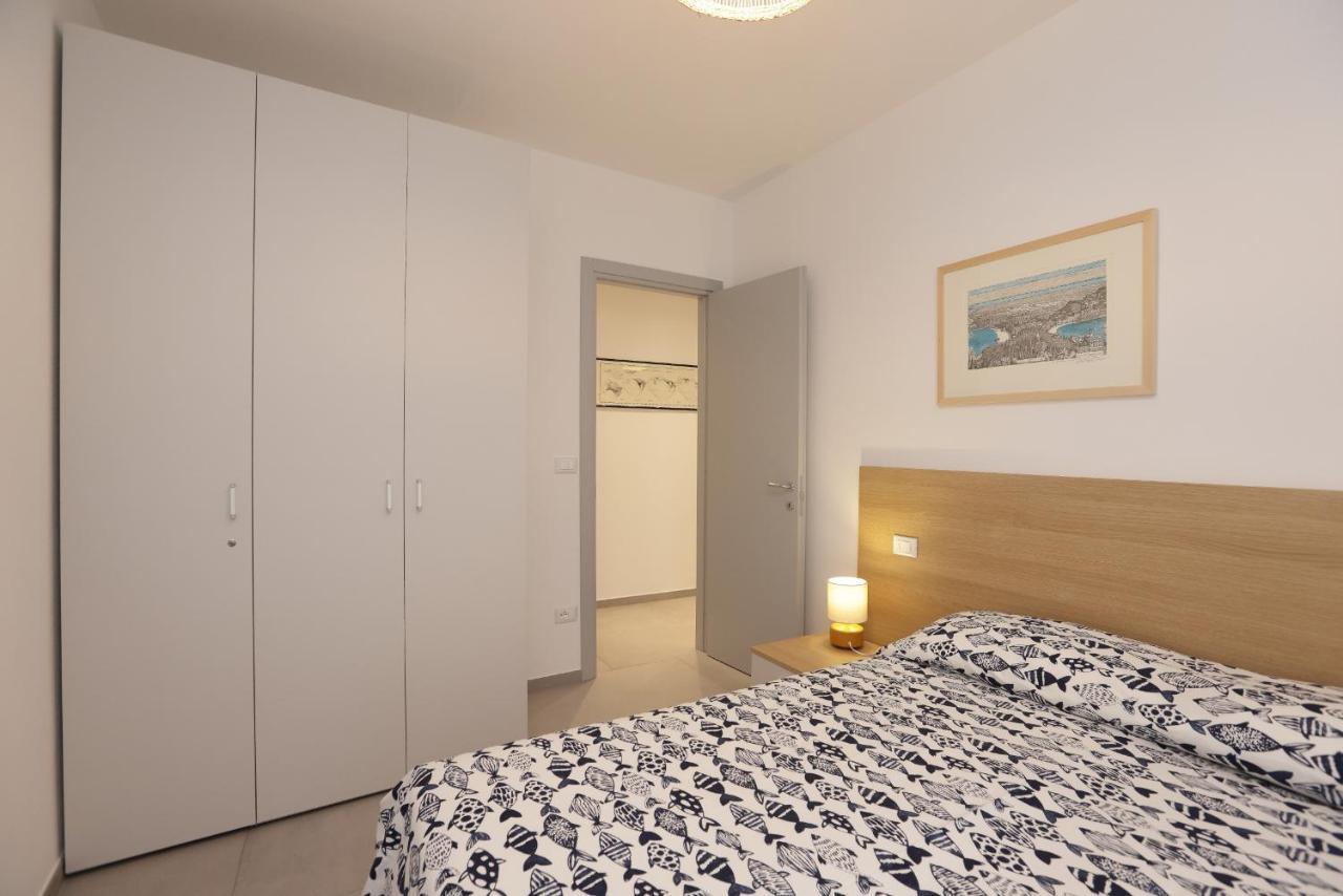 Adamaina - Sea View Apartment With Private Garage Sestri Levante Exteriör bild