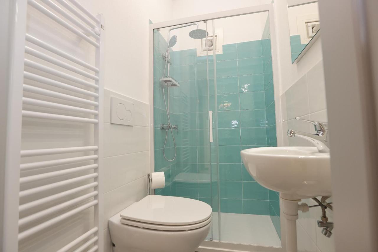 Adamaina - Sea View Apartment With Private Garage Sestri Levante Exteriör bild