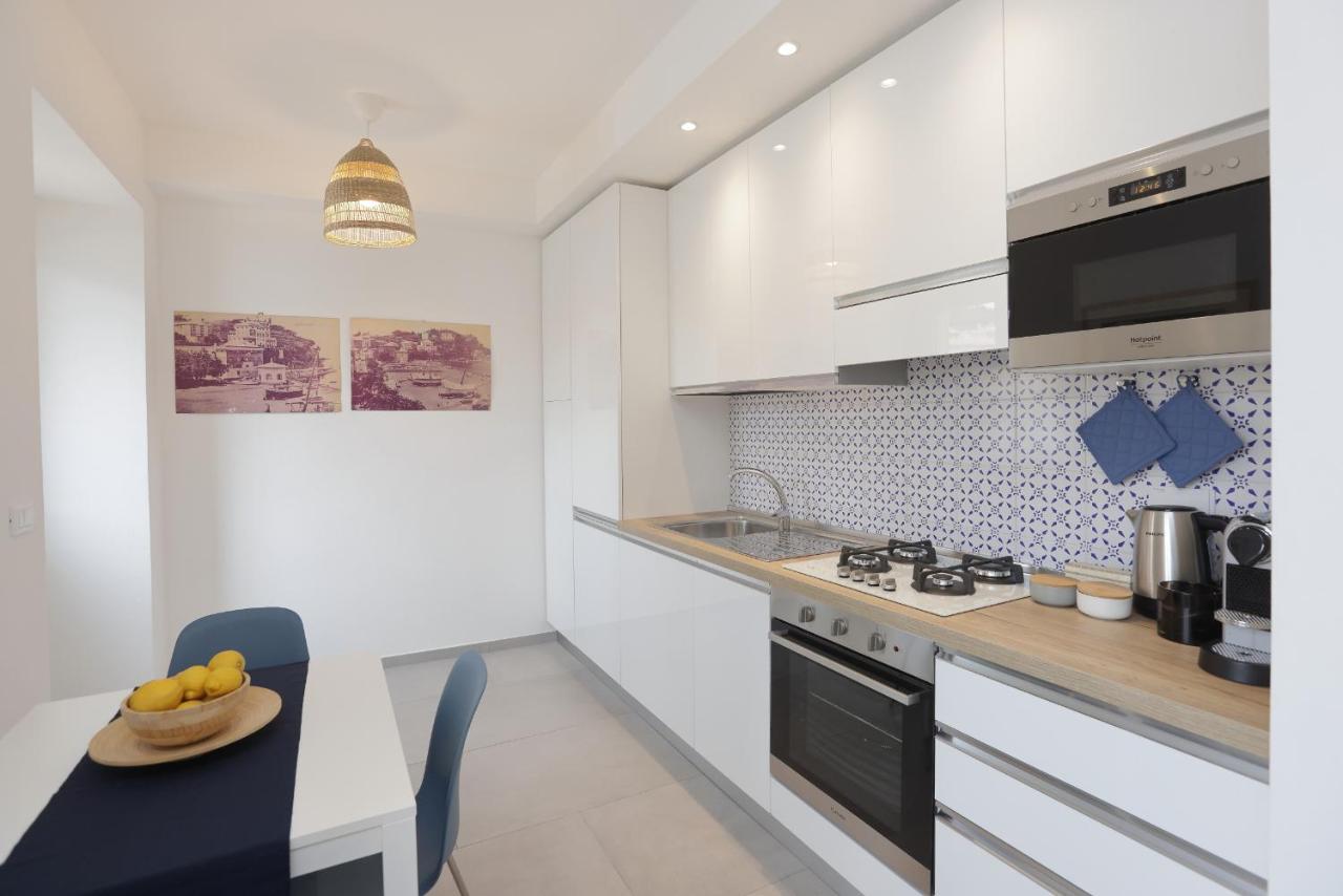 Adamaina - Sea View Apartment With Private Garage Sestri Levante Exteriör bild